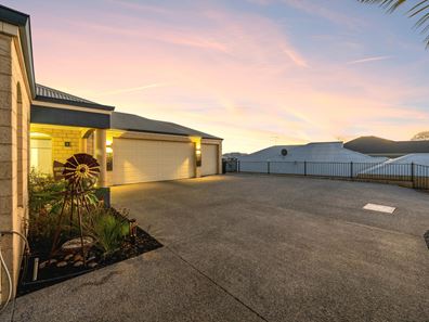 8 Maria Court, Australind WA 6233
