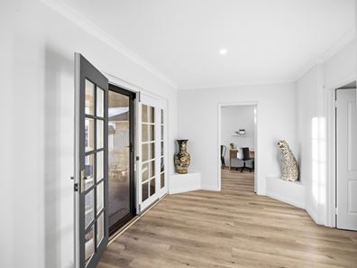 8 Maria Court, Australind WA 6233