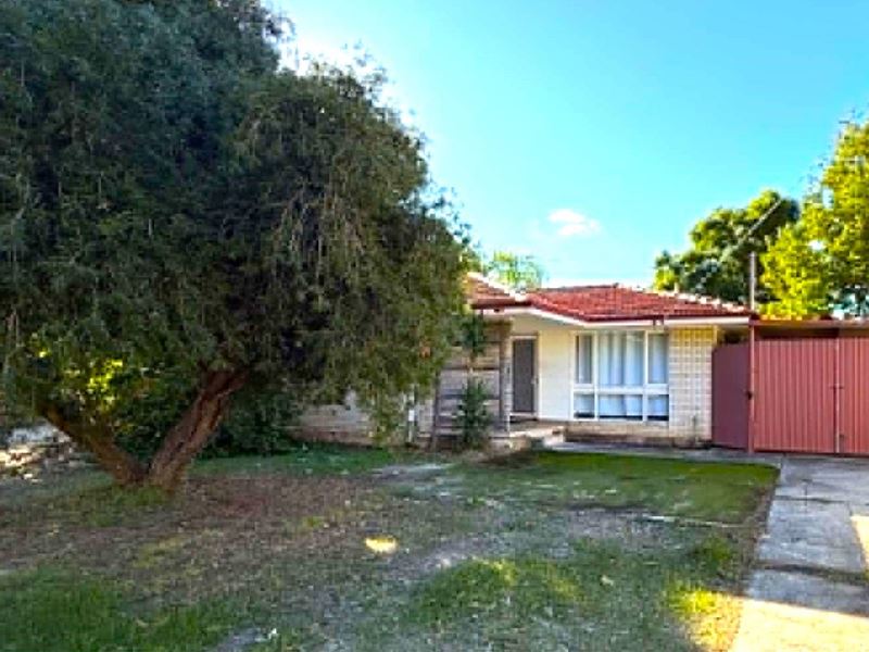 29 Tendring Way, Girrawheen WA 6064