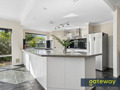 2 Grampian  Crescent, Aubin Grove WA 6164
