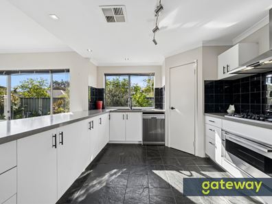2 Grampian  Crescent, Aubin Grove WA 6164