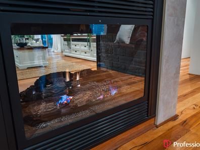 11 Adlington Way, Ellenbrook WA 6069