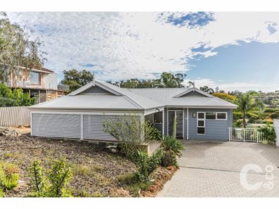 7 Maycock Place, Orelia WA 6167