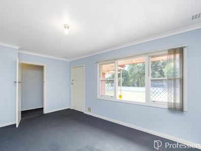 1 Broadley Place, Gosnells WA 6110