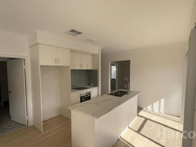 11B Barefoot Road, Madora Bay WA 6210