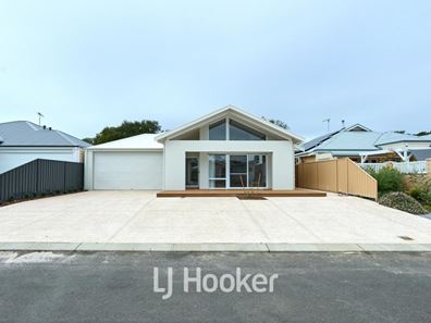 24 Finch Street, Broadwater WA 6280