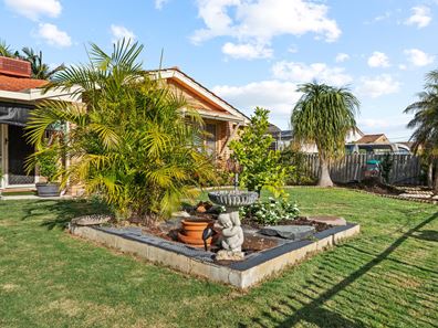 18 DURACK CRESCENT, Gosnells WA 6110