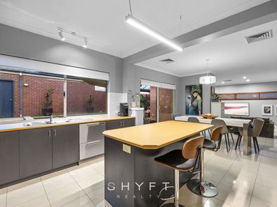 479 Lakeside  Drive, Joondalup WA 6027