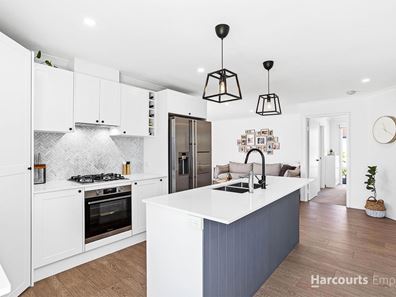 18B Bower Street, Scarborough WA 6019