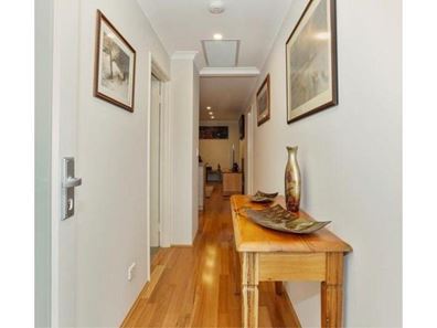 45 Littabella Avenue , Wandi WA 6167