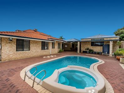 14 Halfpenny Chase, Iluka WA 6028