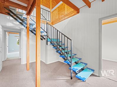 1 Warthwyke Court, Bayonet Head WA 6330