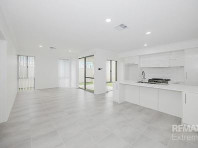 60 Cashmere Chase, Alkimos WA 6038