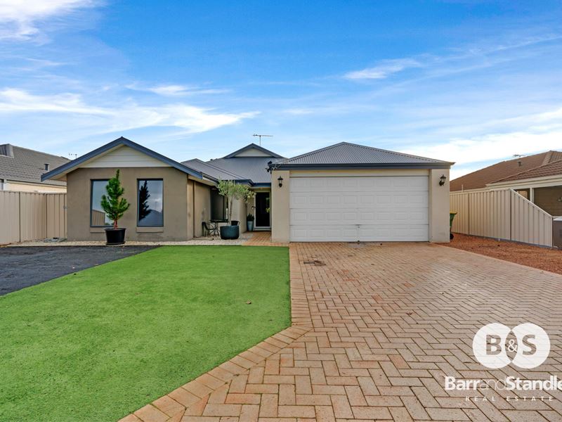22 Beraking Loop, Dalyellup WA 6230
