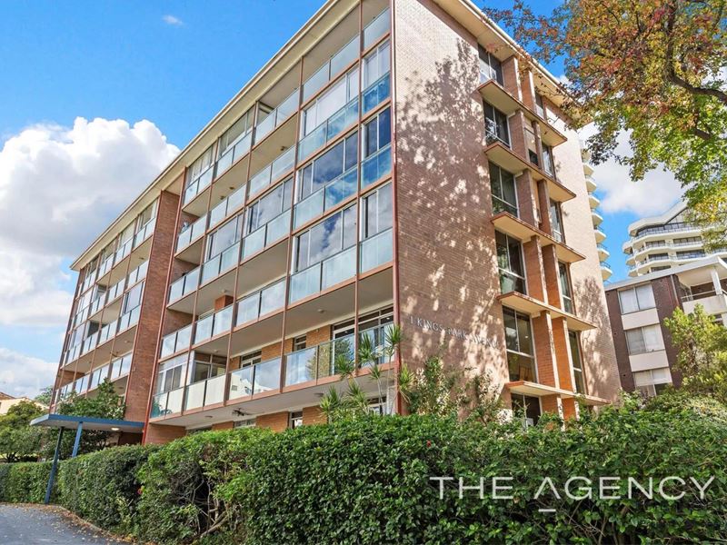 3/1 Kings Park Avenue, Crawley