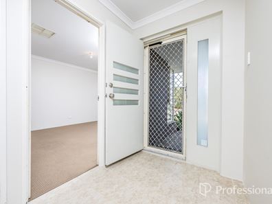 18 Leeway Loop, Alkimos WA 6038