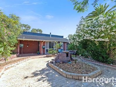 21 Seaflower Crescent, Craigie WA 6025