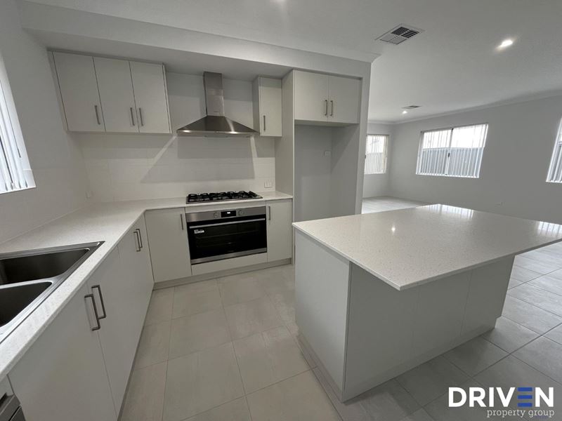 25 Woongan Street, Southern River WA 6110