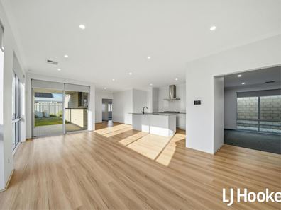 24 Heath Avenue, Alkimos WA 6038