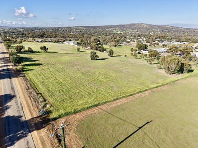 Lot 303 Henry  Road, York WA 6302