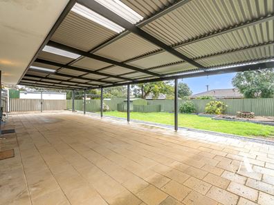 9 Mignon  Court, Armadale WA 6112