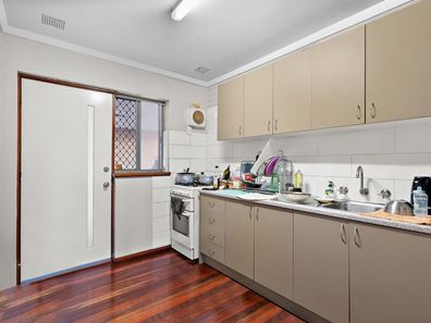 24/83 Phoenix Road, Spearwood WA 6163