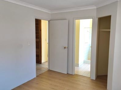 29 Braemore St, Seville Grove WA 6112