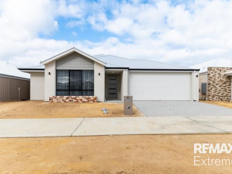 41 Capilano Avenue, Yanchep WA 6035