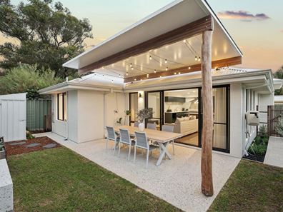 213A Winterfold Road, Coolbellup WA 6163