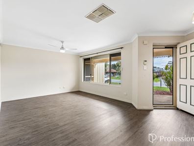 11 Timbarra Street, Armadale WA 6112