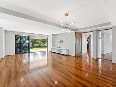 10 Briald Place, Dianella WA 6059