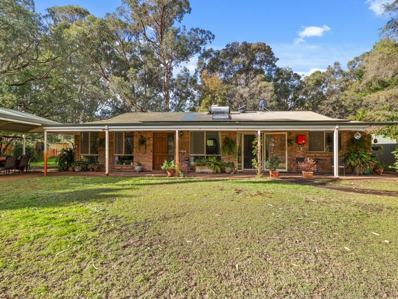 1 Russell Rise, Gelorup