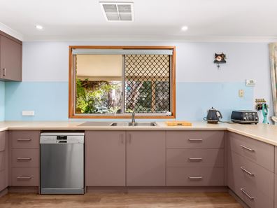 1 Russell Rise, Gelorup WA 6230