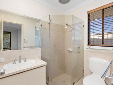 2/6 Bridge Street, Wilson WA 6107