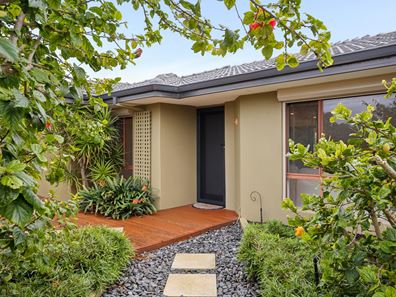 11 Gregory Court, Two Rocks WA 6037