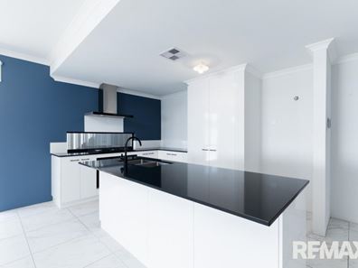 20 Kimolos Way, Alkimos WA 6038