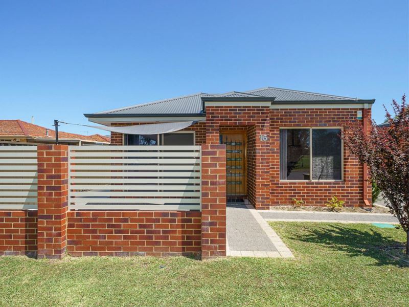 16 Linthorne Way, Balga WA 6061
