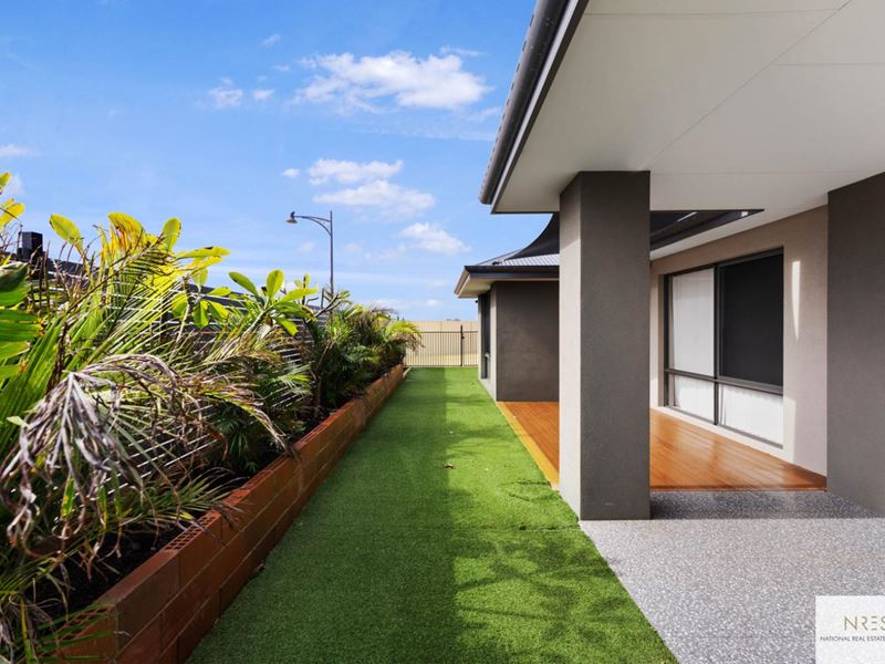 123 Eleanore  Drive, Madora Bay WA 6210