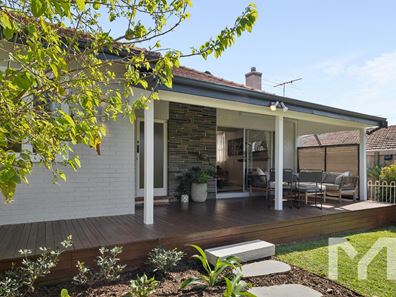 125 Moreing Road, Attadale WA 6156
