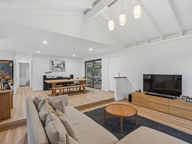47 Mullaloo Drive, Mullaloo WA 6027