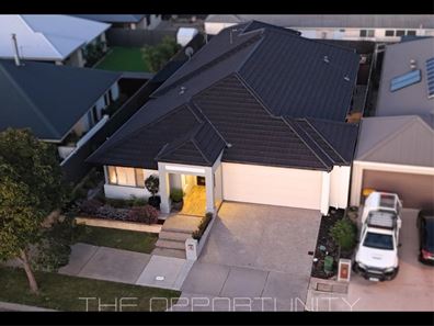 4 Emmetts Road, Landsdale WA 6065