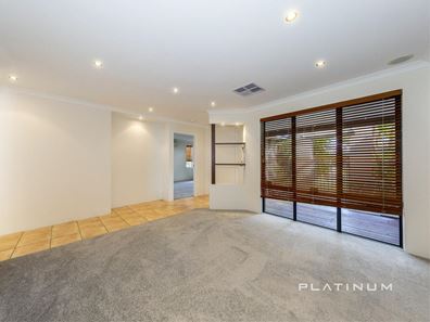 5 Bonnard Crescent, Ashby WA 6065