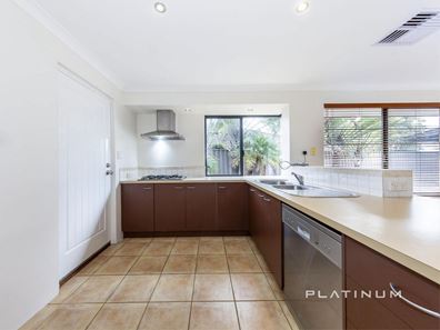 5 Bonnard Crescent, Ashby WA 6065