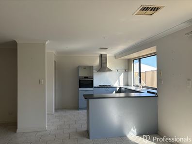 26 Wahn Avenue, Waggrakine WA 6530