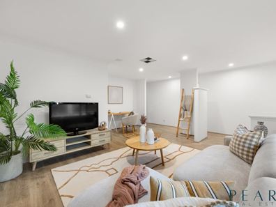 24 Fisherton Circuit, Kinross WA 6028