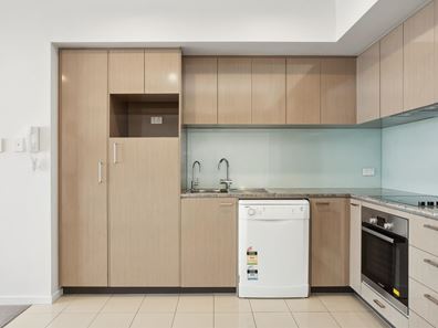 140/3 Homelea Court, Rivervale WA 6103