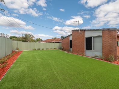 33 Townley Street, Armadale WA 6112