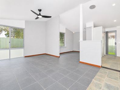 33 Townley Street, Armadale WA 6112
