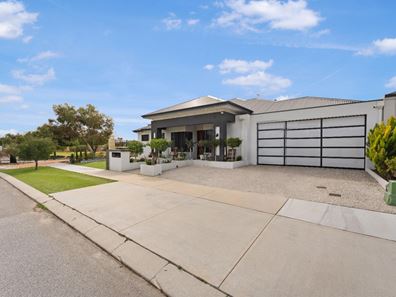 22 Portes Road, Southern River WA 6110