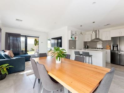 9 Washington Avenue, Landsdale WA 6065
